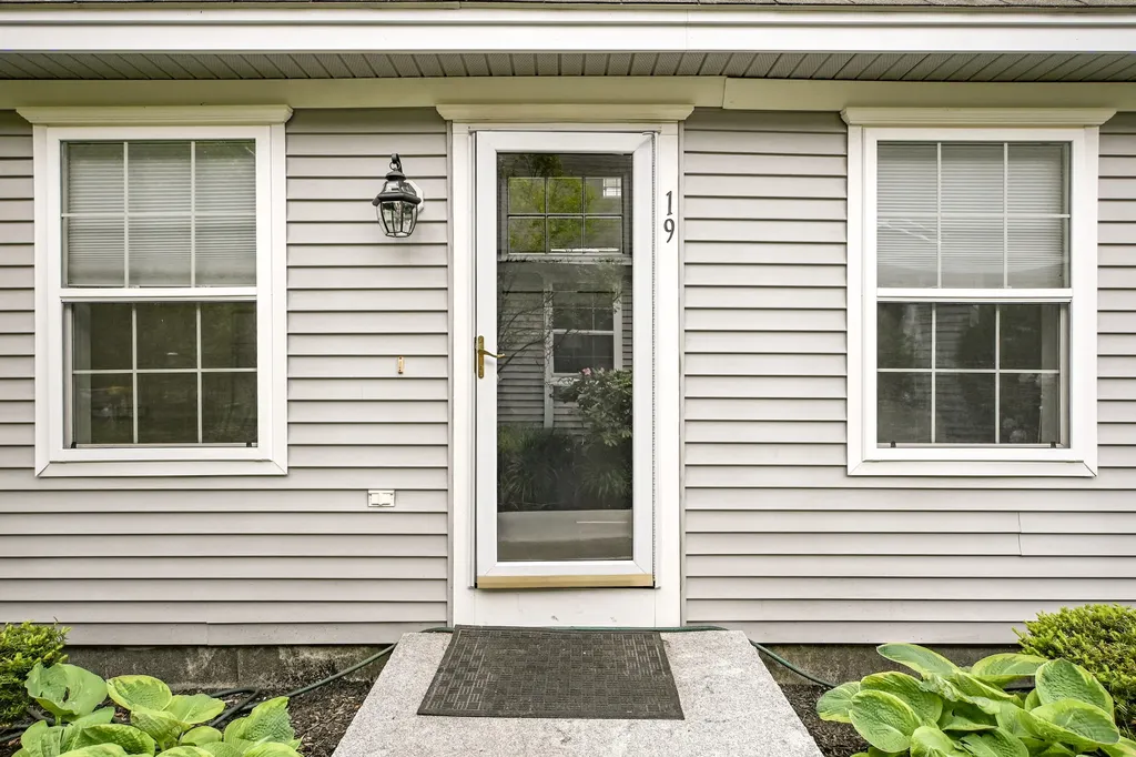 19 Pine Valley Road Old Orchard Beach ME 04064