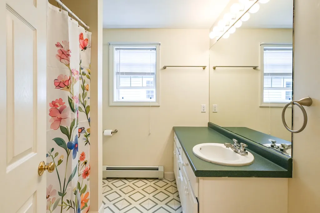 19 Pine Valley Road Old Orchard Beach ME 04064
