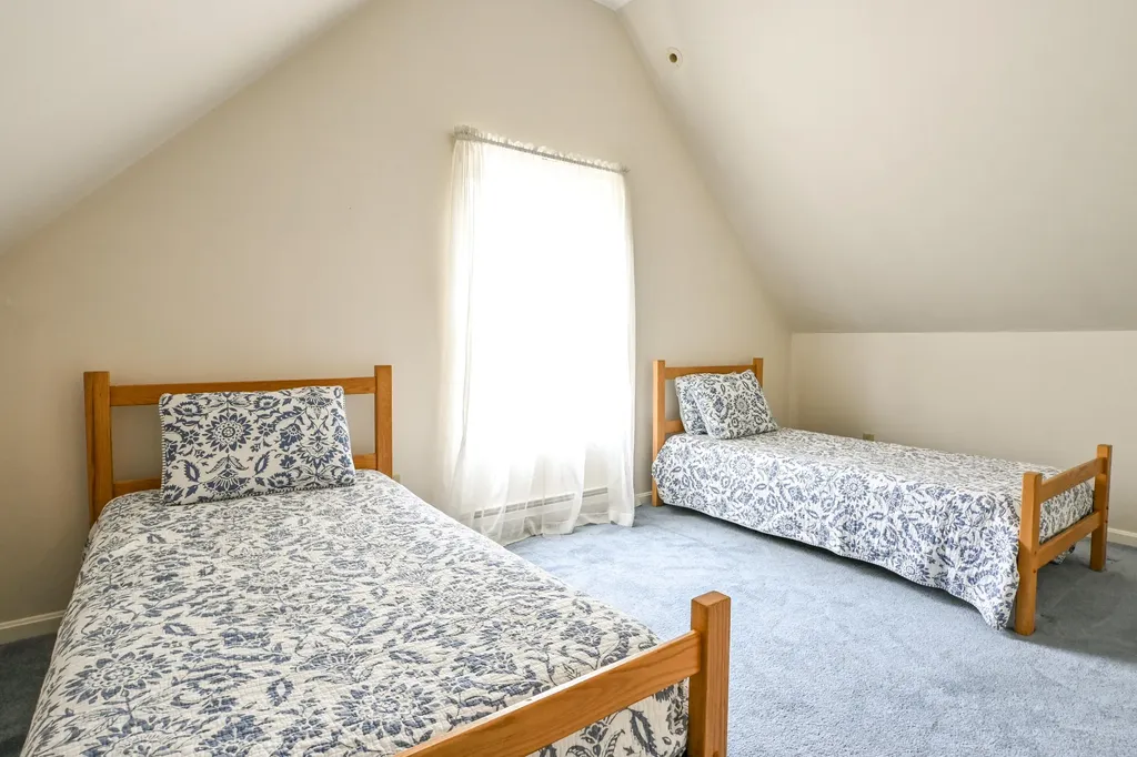19 Pine Valley Road Old Orchard Beach ME 04064