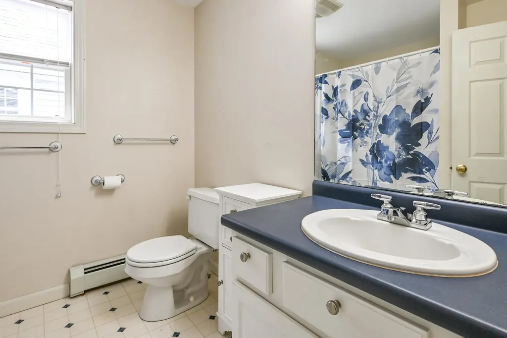 19 Pine Valley Road Old Orchard Beach ME 04064