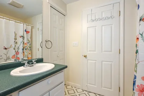 19 Pine Valley Road Old Orchard Beach ME 04064