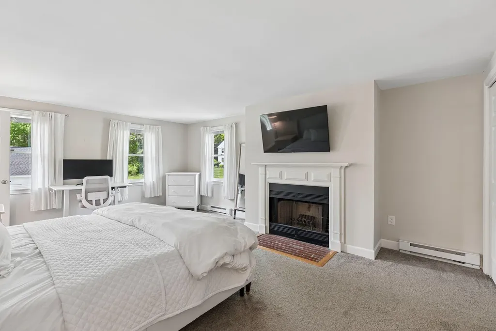 1 Ephraim Tyler Way Kennebunk ME 04043