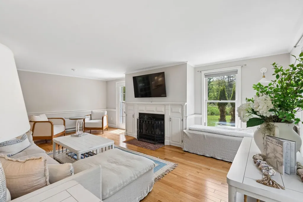 1 Ephraim Tyler Way Kennebunk ME 04043