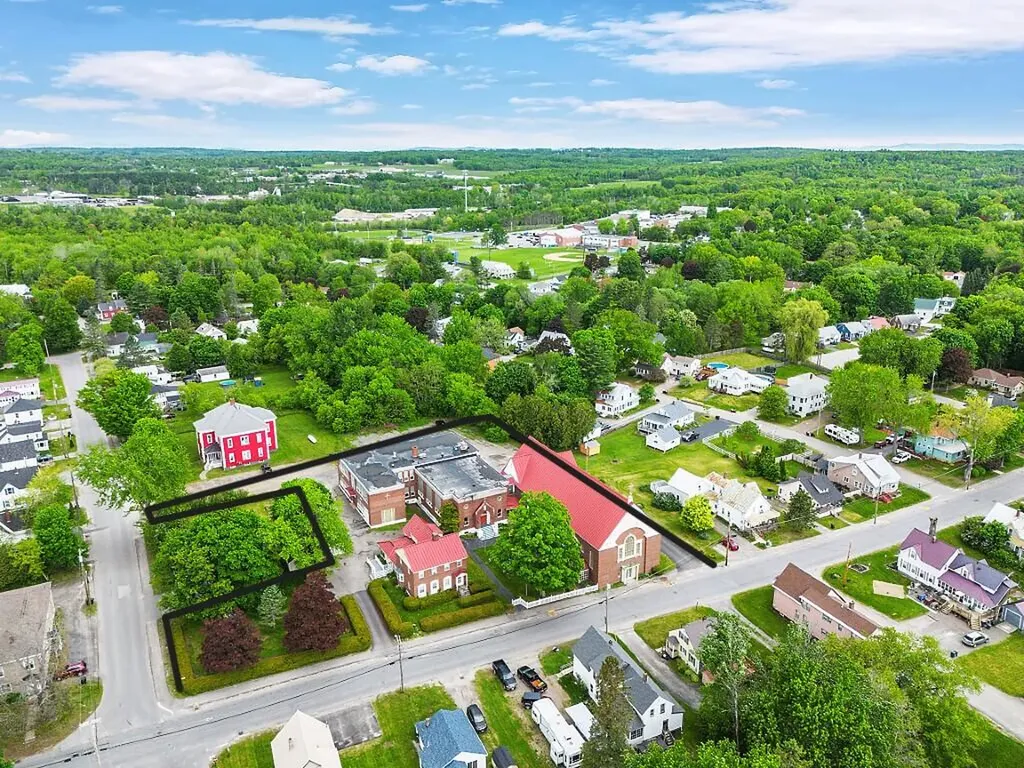 19-21 High Street Fairfield ME 04901