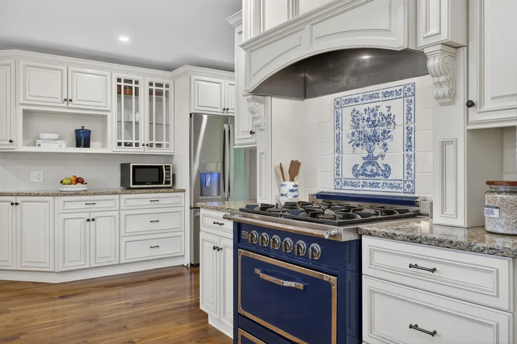 76 Beacon Street Portland ME 04103
