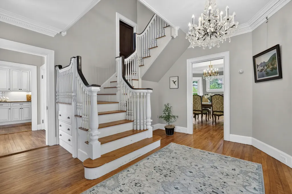 76 Beacon Street Portland ME 04103