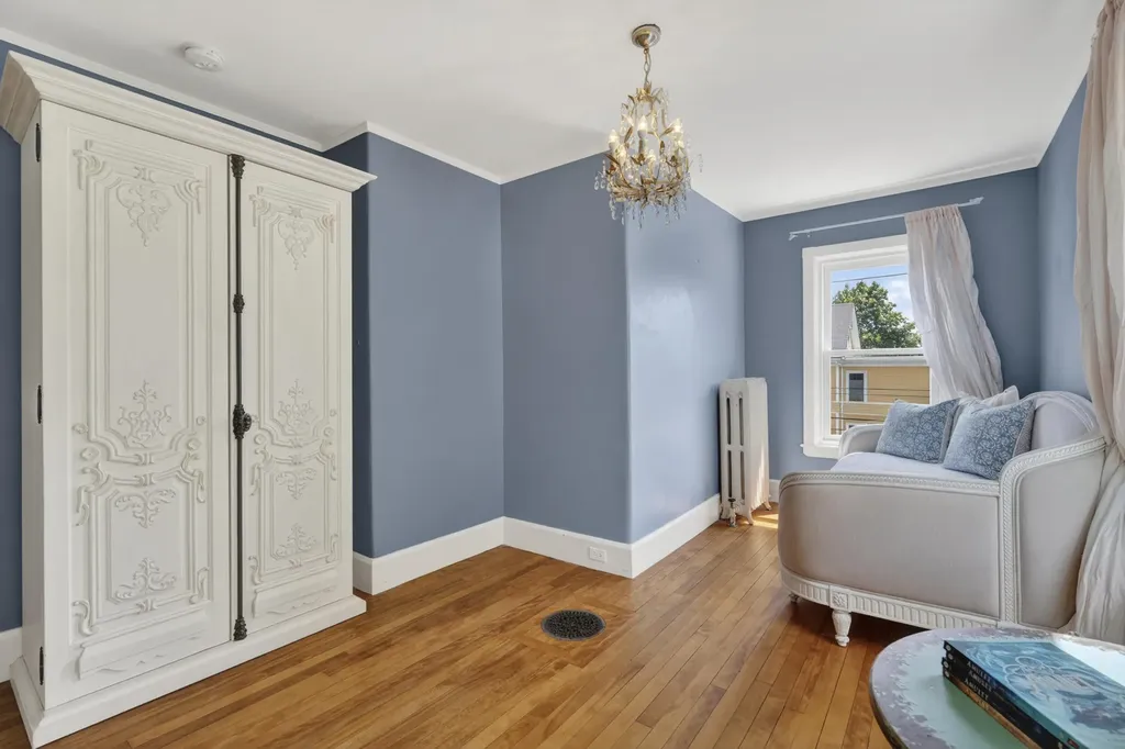 76 Beacon Street Portland ME 04103