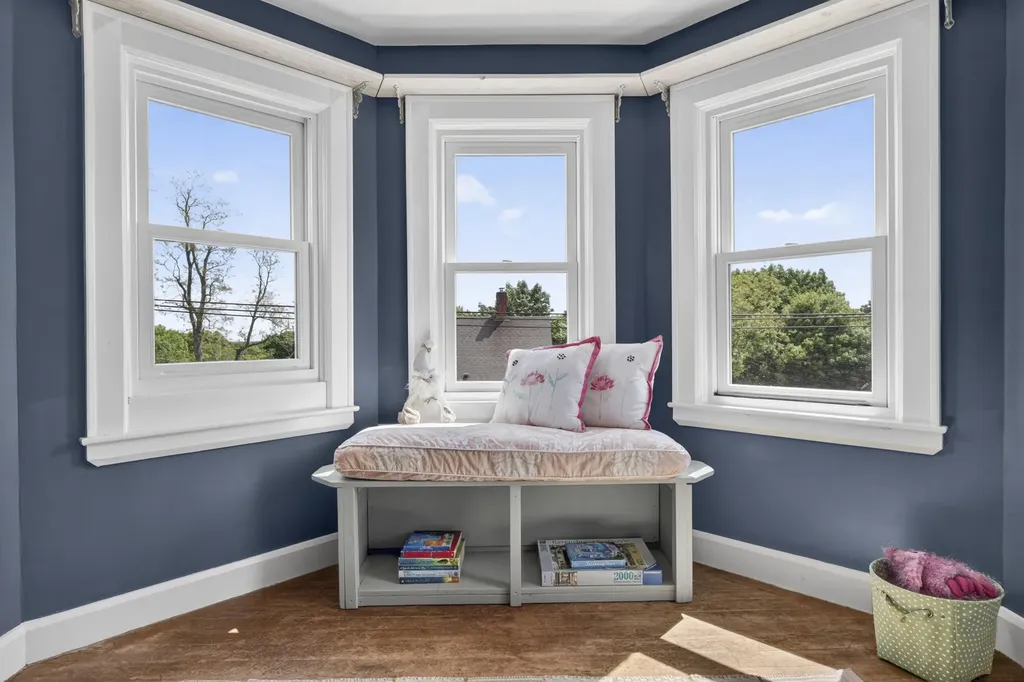 76 Beacon Street Portland ME 04103