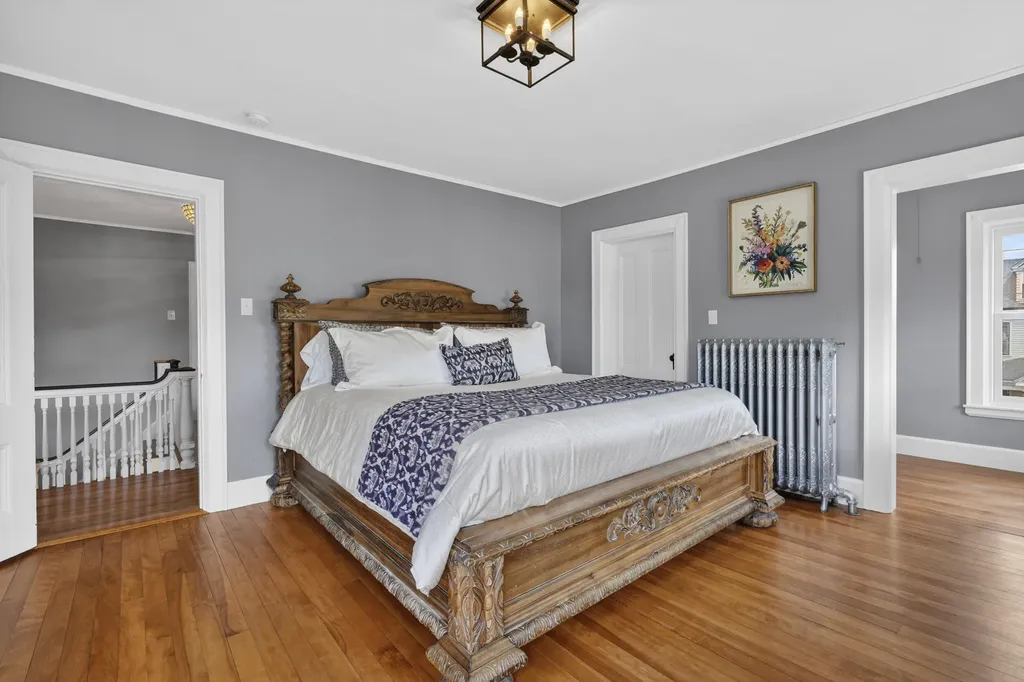 76 Beacon Street Portland ME 04103