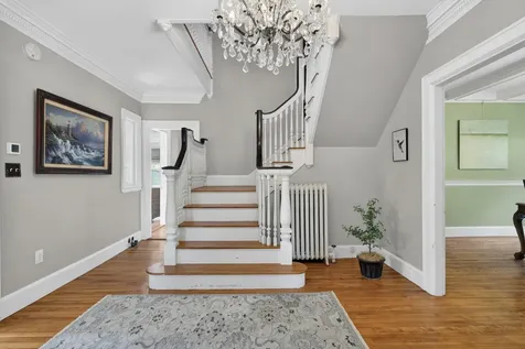 76 Beacon Street Portland ME 04103