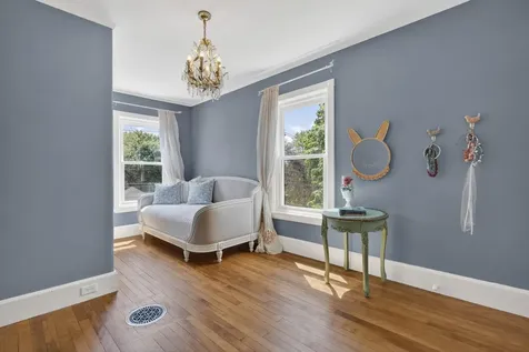 76 Beacon Street Portland ME 04103