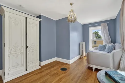 76 Beacon Street Portland ME 04103