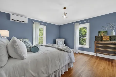 76 Beacon Street Portland ME 04103