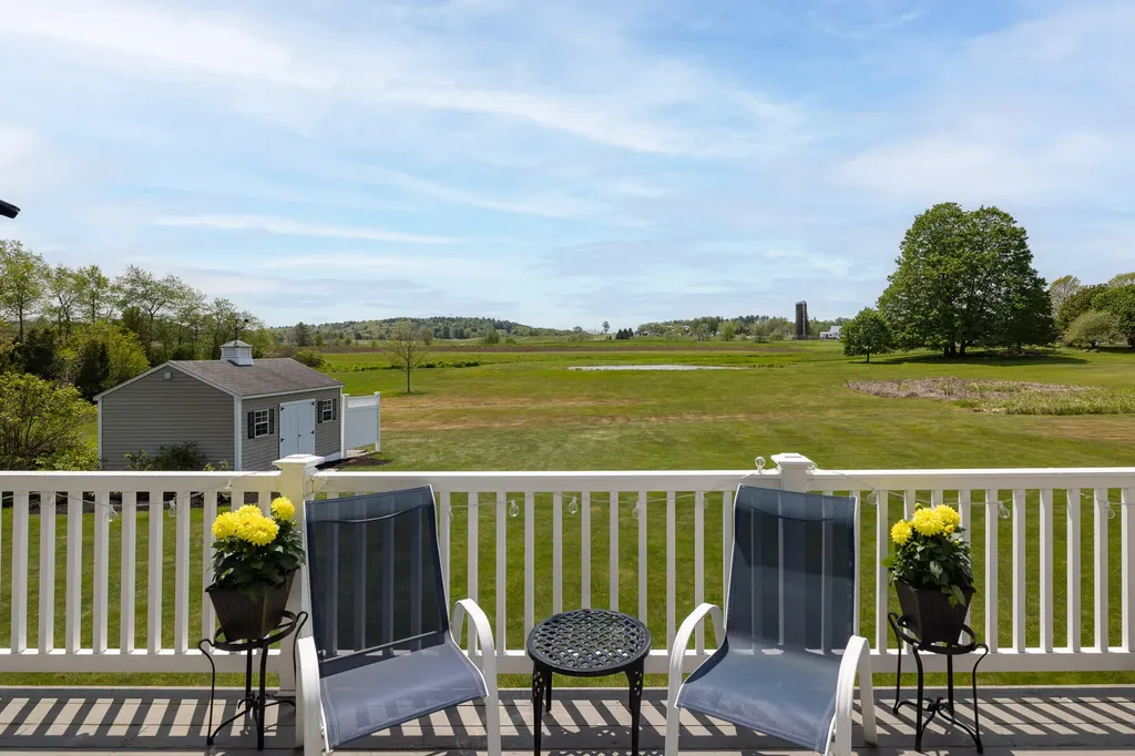 12 Perrys Way Berwick ME 03901