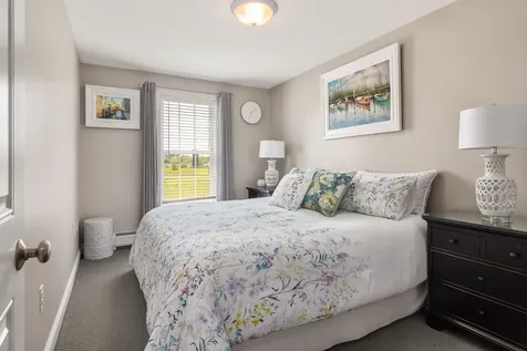 12 Perrys Way Berwick ME 03901