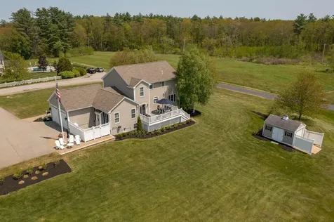 12 Perrys Way Berwick ME 03901