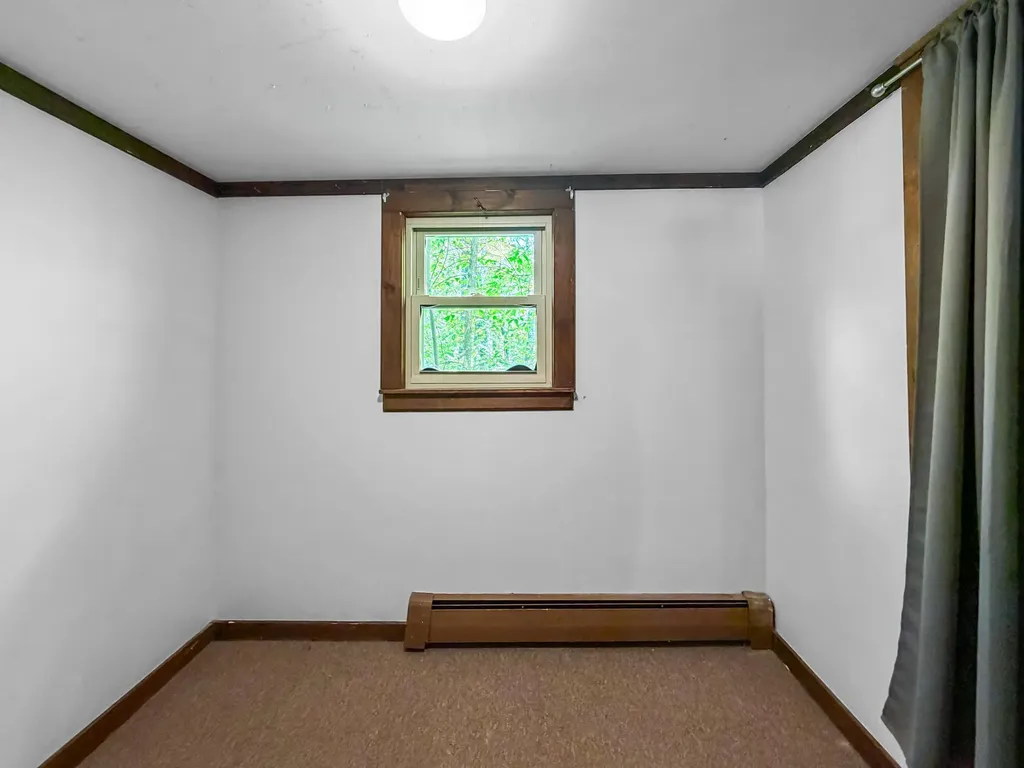 21 Dearborn Road Hiram ME 04041