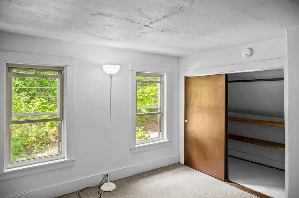 21 Dearborn Road Hiram ME 04041