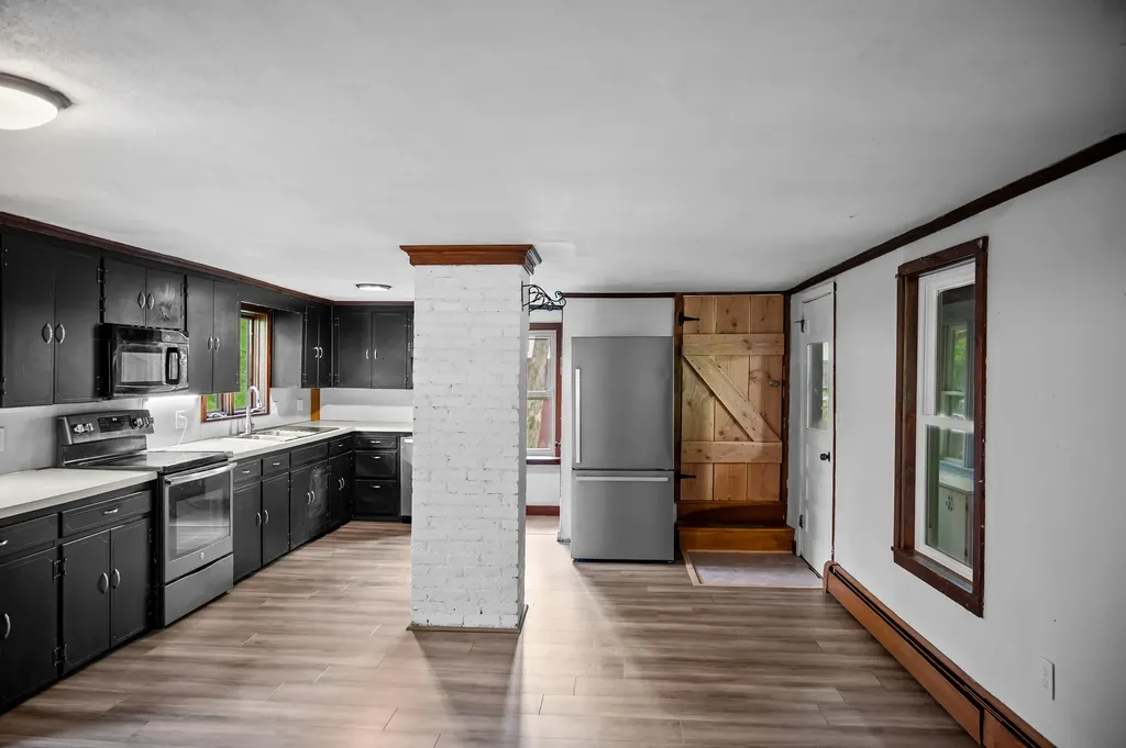 21 Dearborn Road Hiram ME 04041