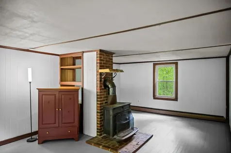 21 Dearborn Road Hiram ME 04041