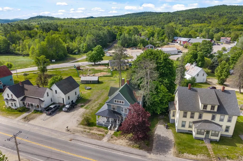 179 Main Street West Paris ME 04289