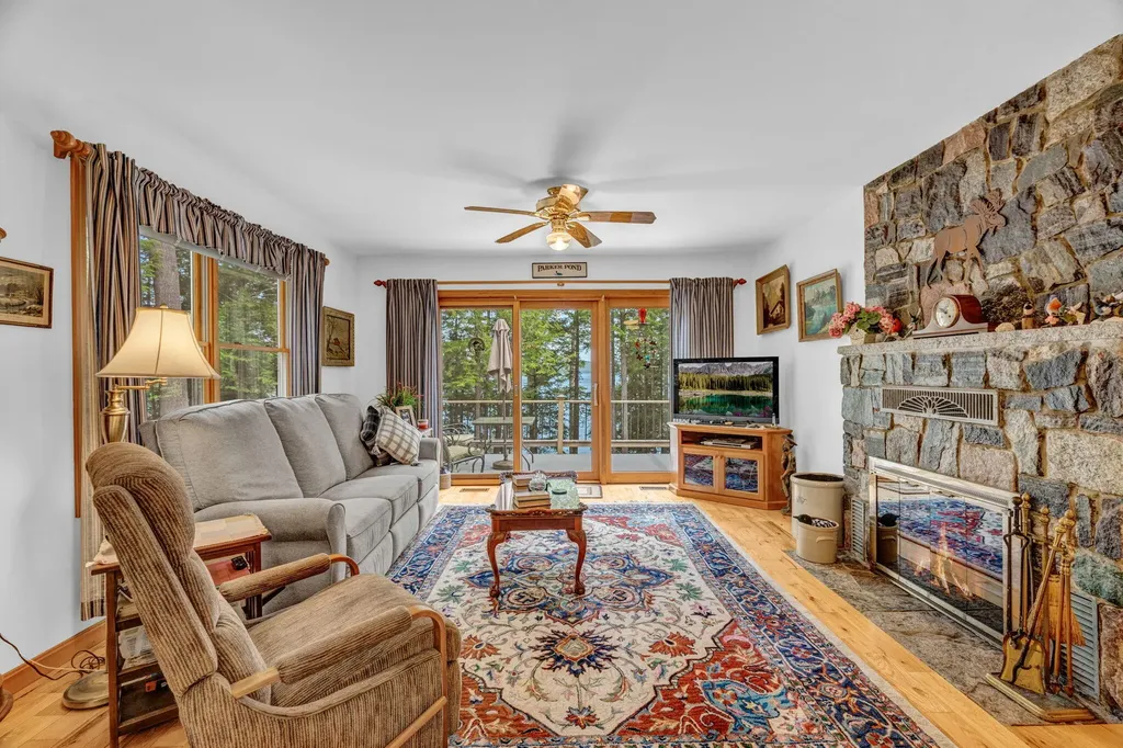 147 Dolloff Woods Road Fayette ME 04349