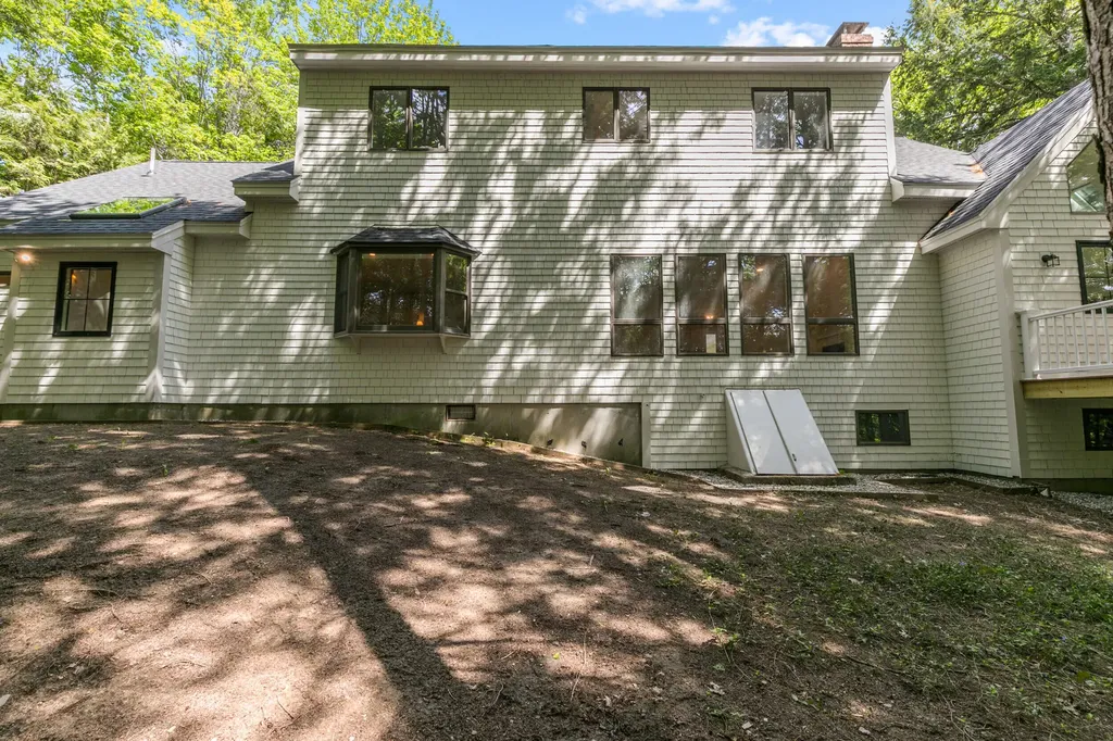 29 Pond Shore Drive Cumberland ME 04021