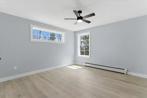 3 Meadow Lane Oxford ME 04270