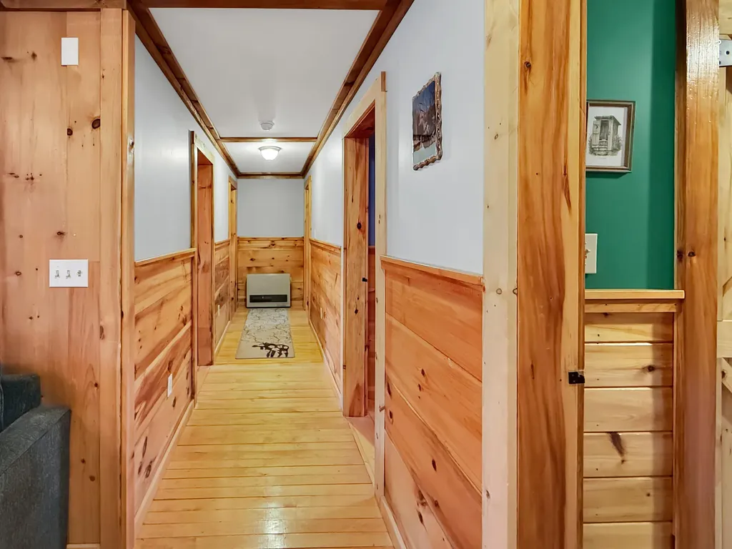 40 Onawa Road Elliottsville Twp ME 04443