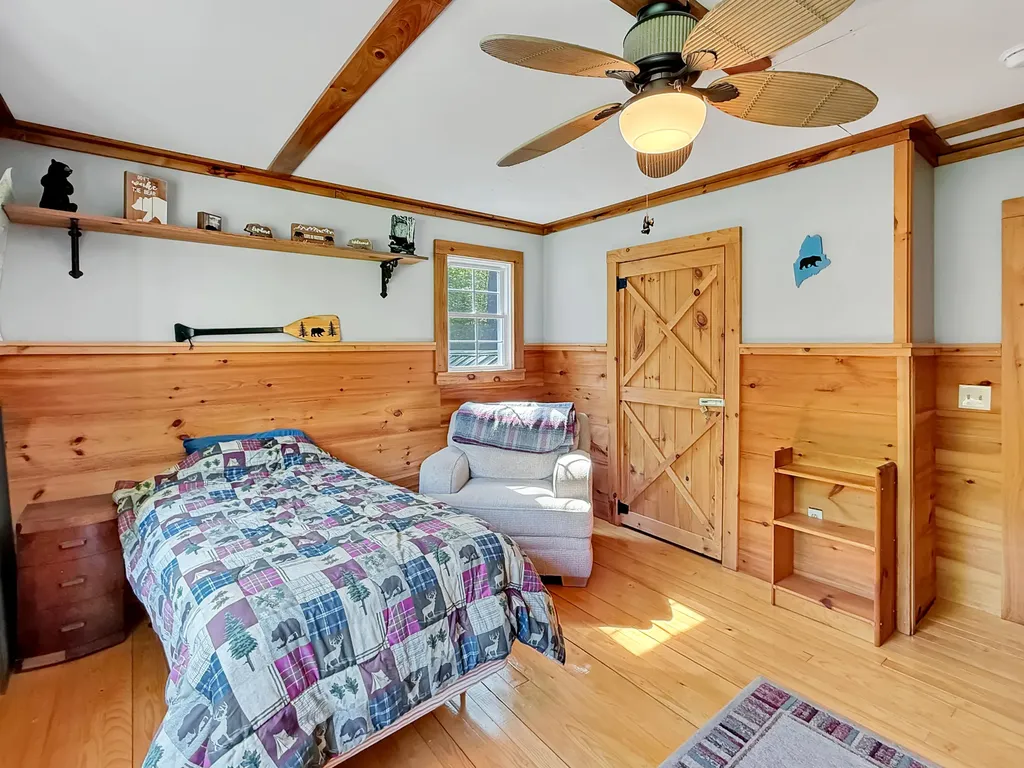 40 Onawa Road Elliottsville Twp ME 04443