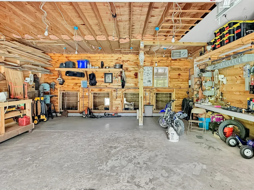 40 Onawa Road Elliottsville Twp ME 04443