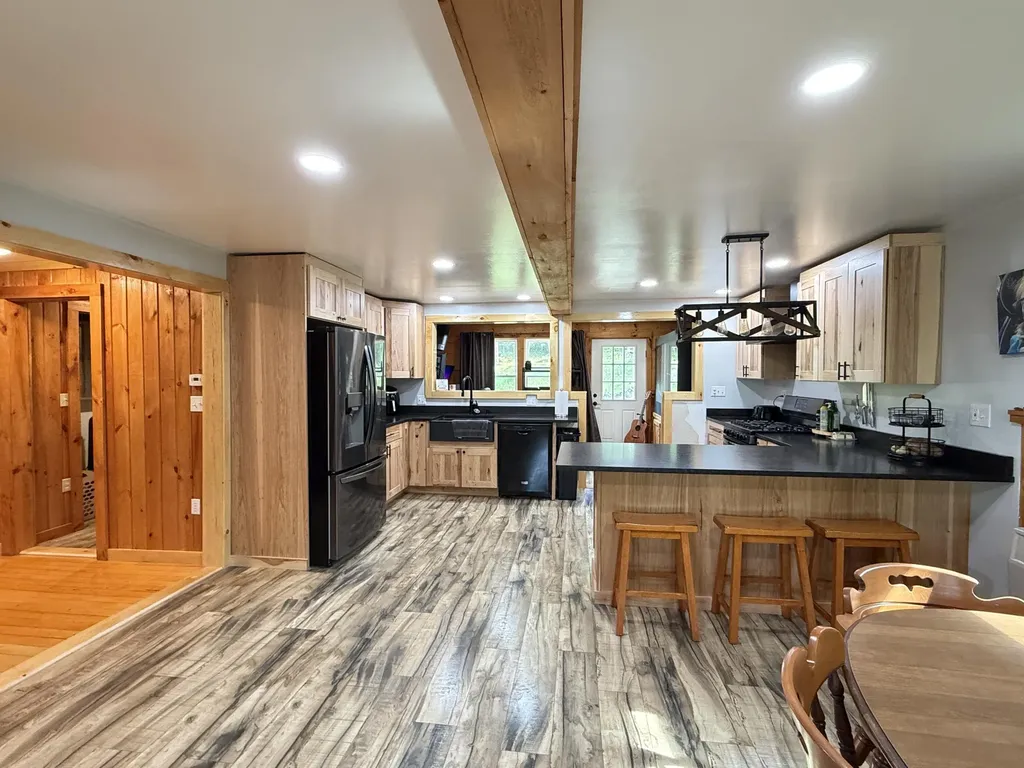 40 Onawa Road Elliottsville Twp ME 04443
