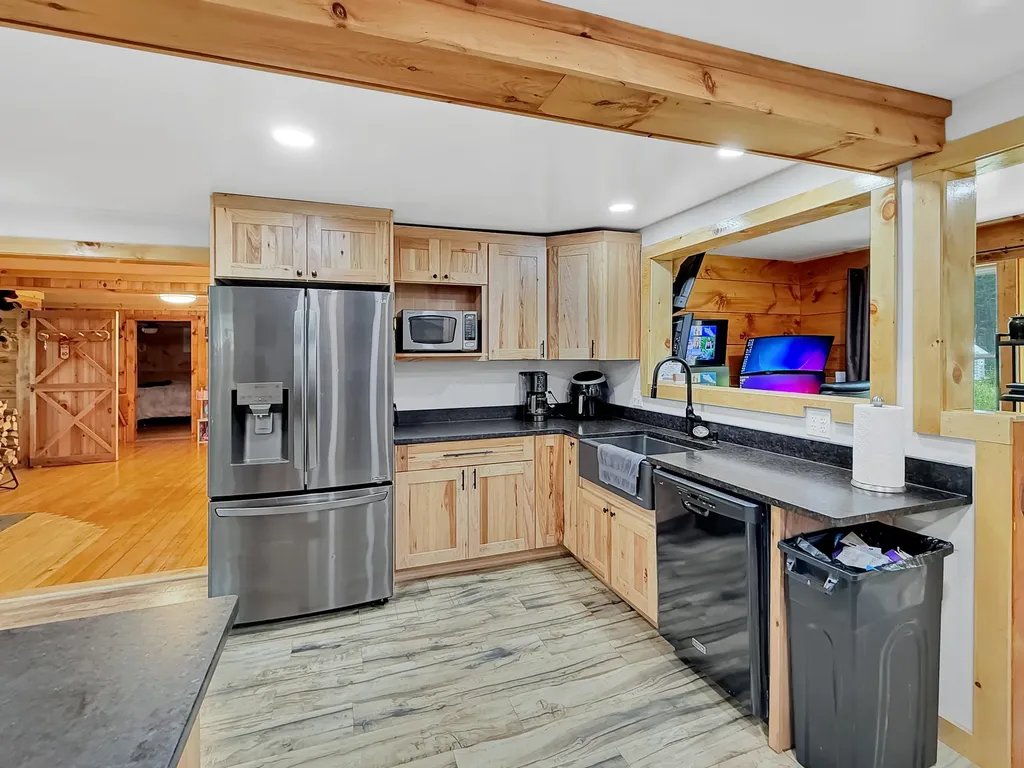 40 Onawa Road Elliottsville Twp ME 04443