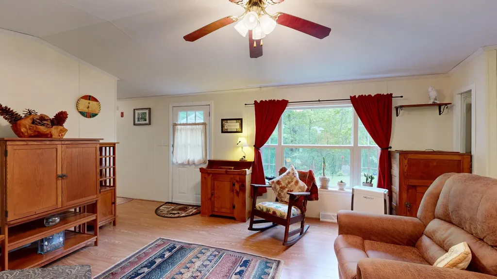 12 Radley Road Freeport ME 04032