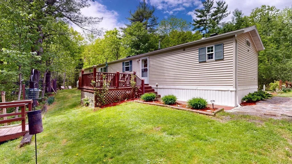 12 Radley Road Freeport ME 04032