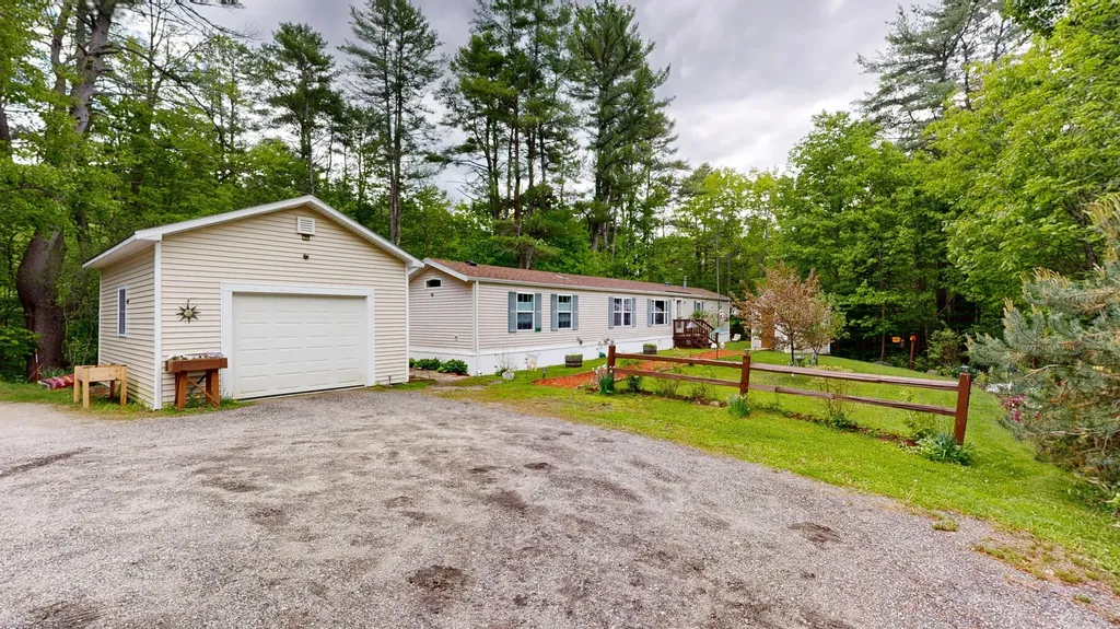 12 Radley Road Freeport ME 04032