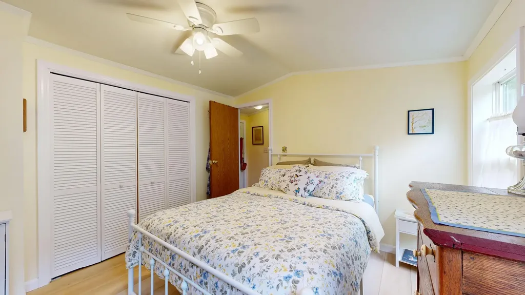 12 Radley Road Freeport ME 04032