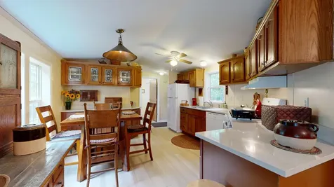 12 Radley Road Freeport ME 04032