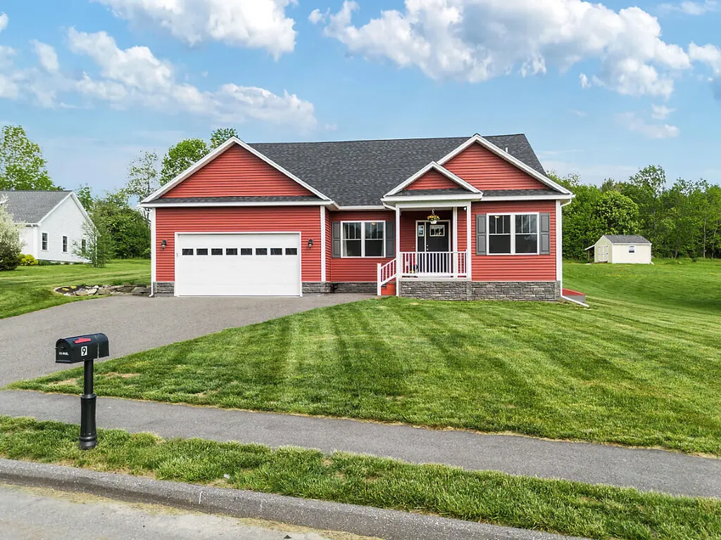 9 Fieldstone Drive Augusta ME 04330