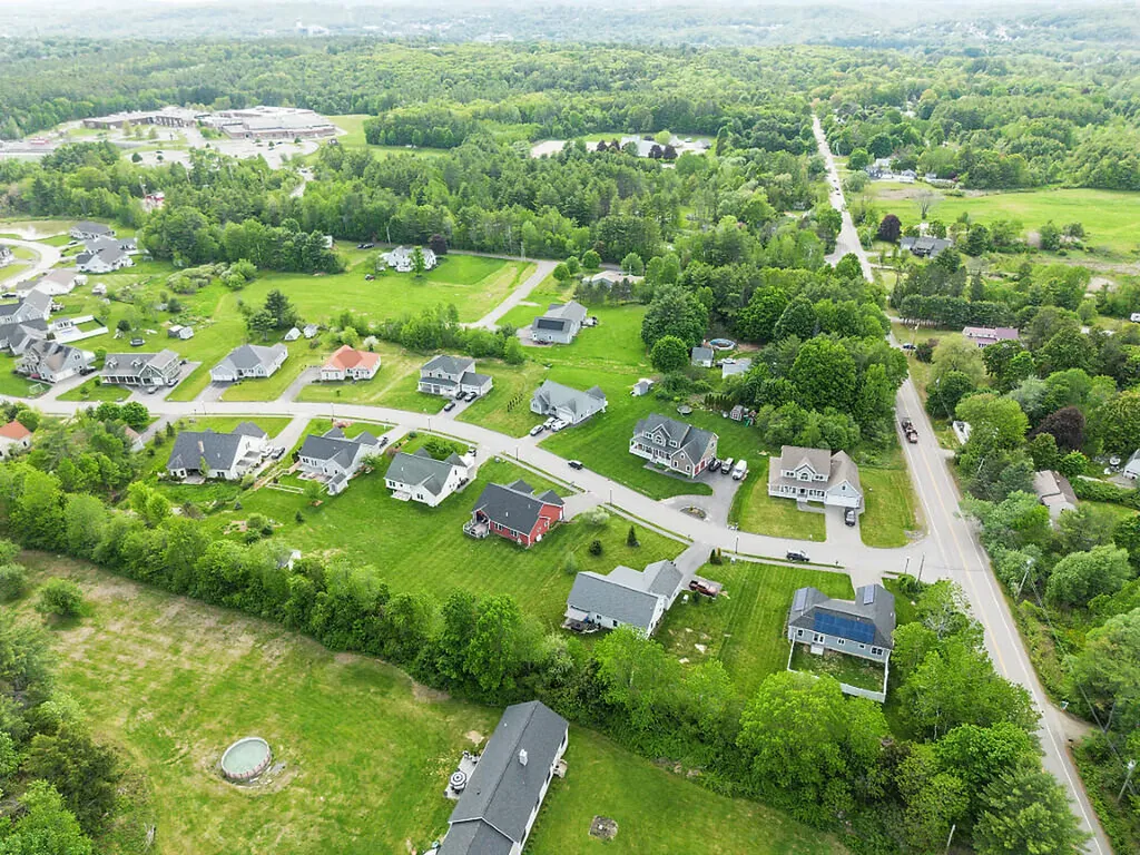 9 Fieldstone Drive Augusta ME 04330