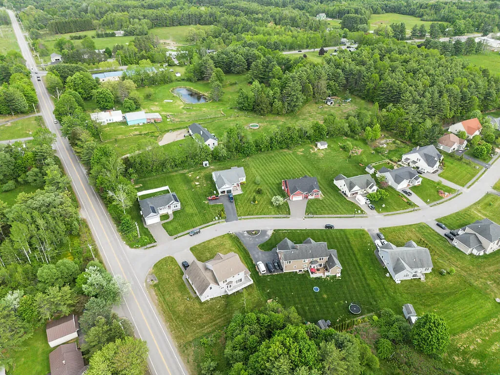 9 Fieldstone Drive Augusta ME 04330