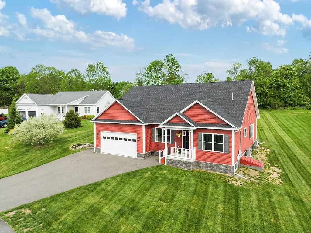 9 Fieldstone Drive Augusta ME 04330