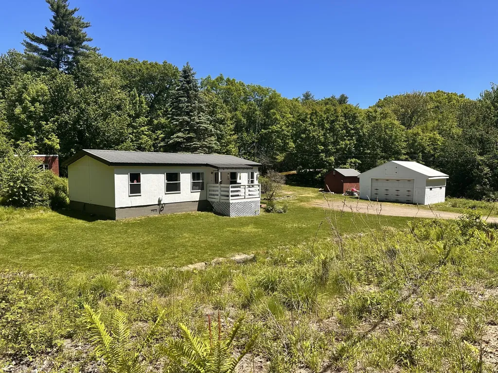 99 Dixon Road Lebanon ME 04027