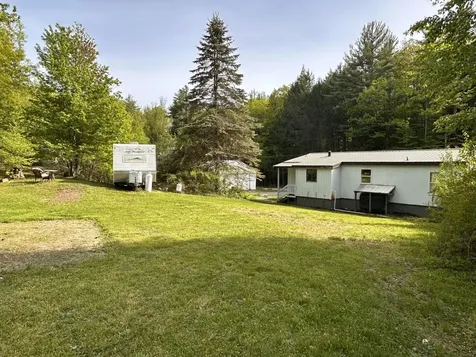 99 Dixon Road Lebanon ME 04027