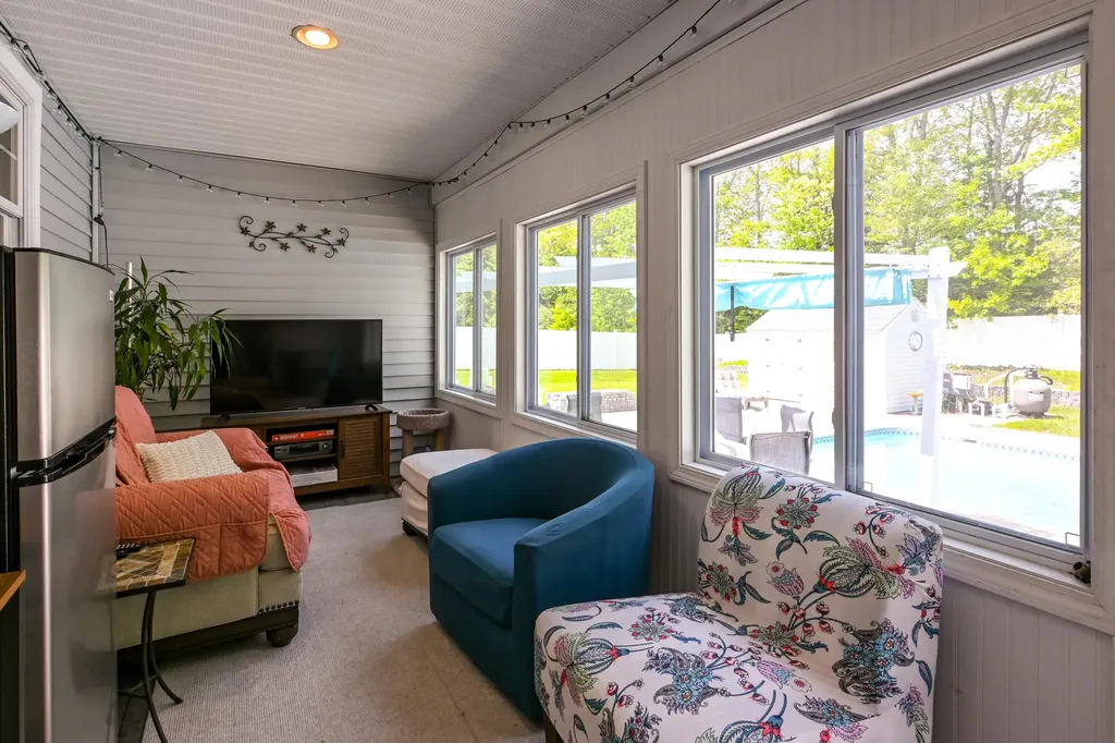 13 Blake Avenue Saco ME 04072