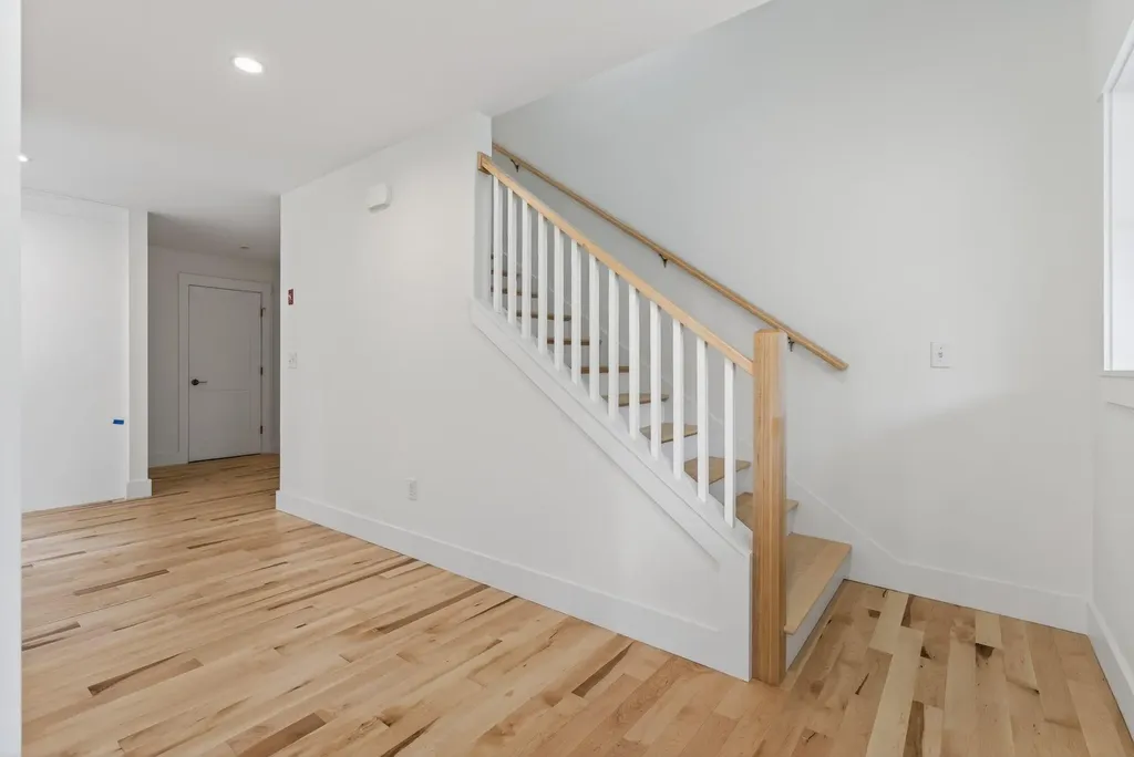 33 Lochwood Drive Gorham ME 04038