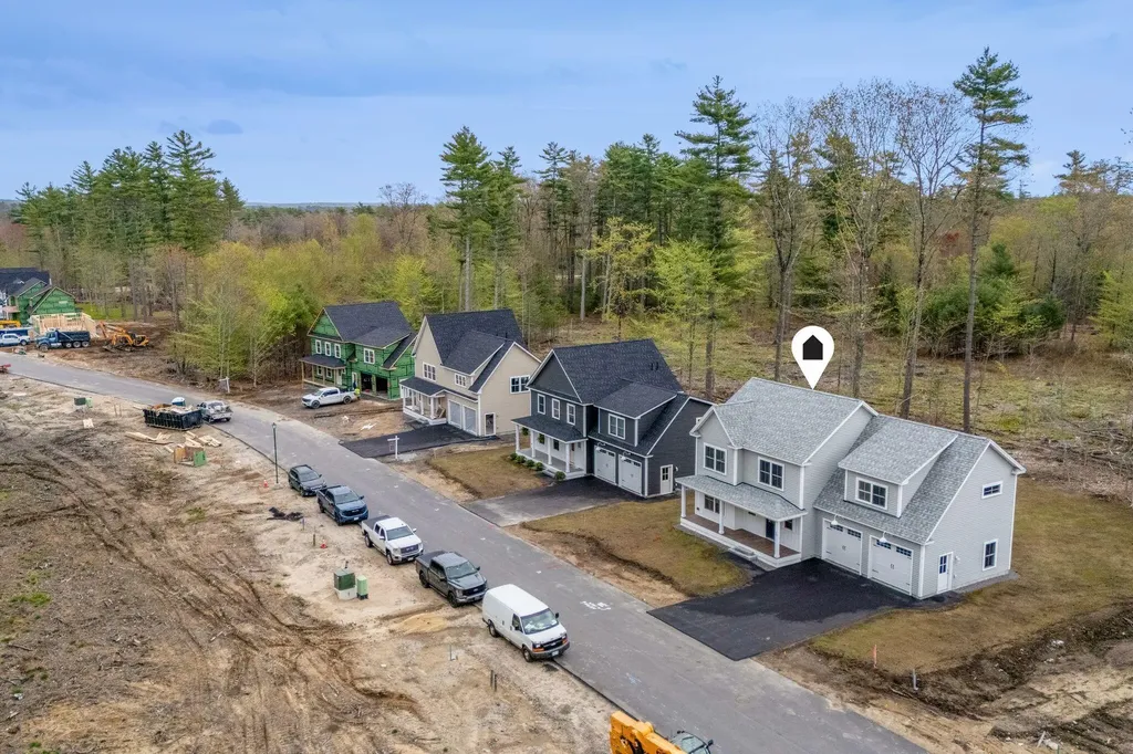 33 Lochwood Drive Gorham ME 04038