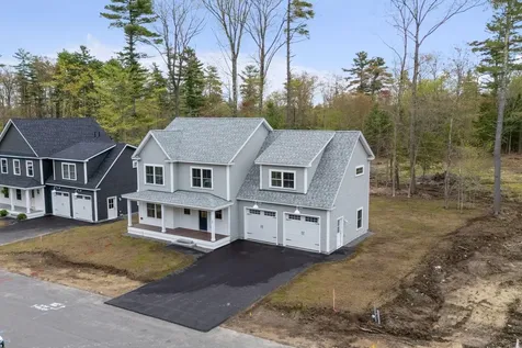 33 Lochwood Drive Gorham ME 04038