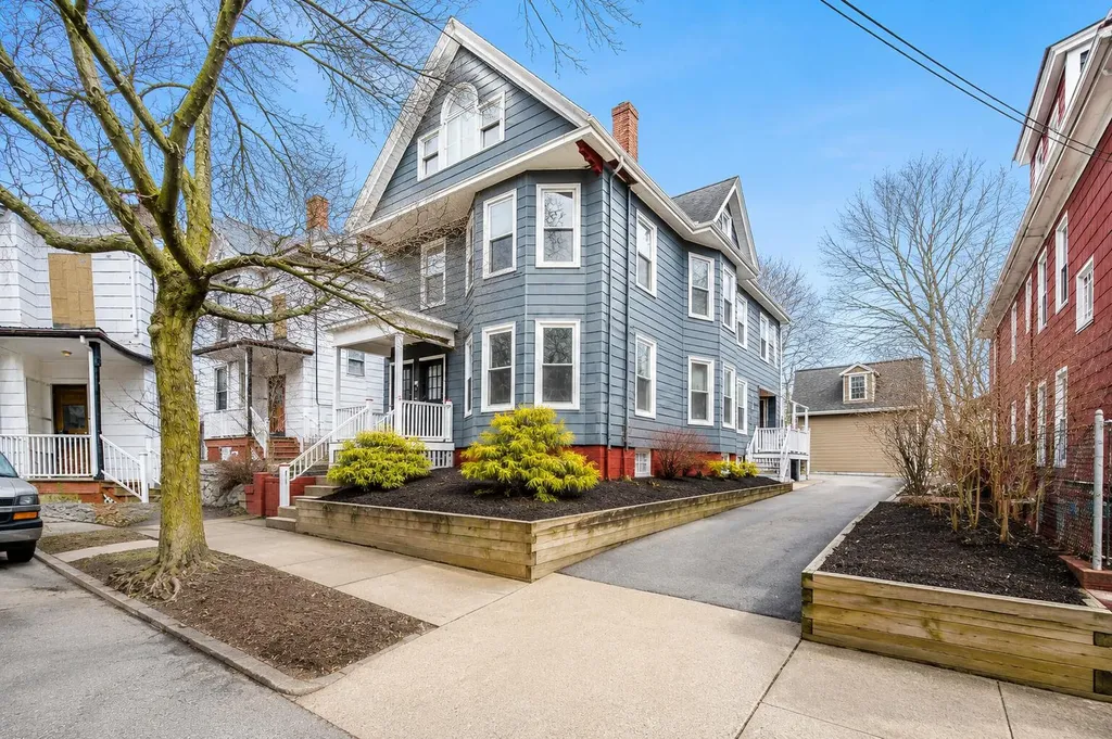 33 Payson Street Portland ME 04102
