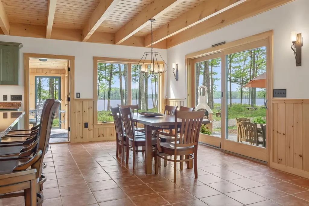 75 Scenic View Drive Naples ME 04055